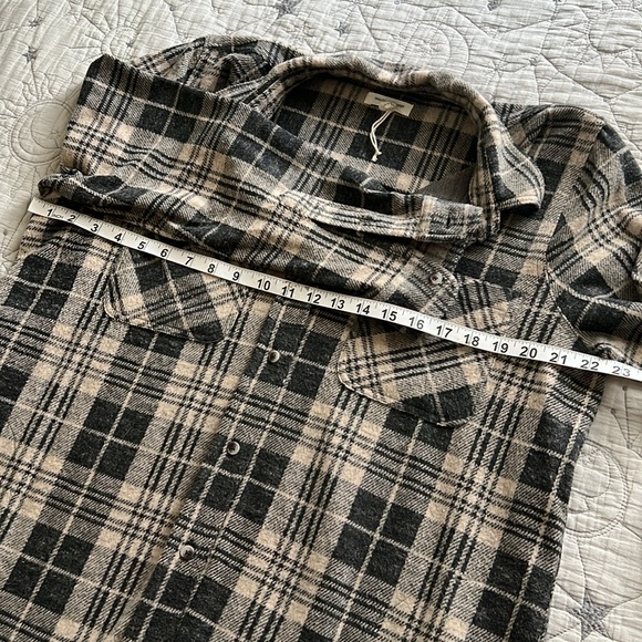 Beach Lunch Lounge plaid flannel shirt - Picture 5 of 6